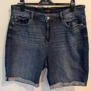 Women's Judy Blue Denim Shorts Size XXL Blue